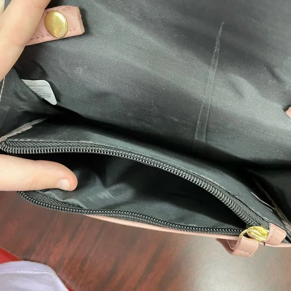 Crossbody Blush Colored Purse - Picture 5 of 5